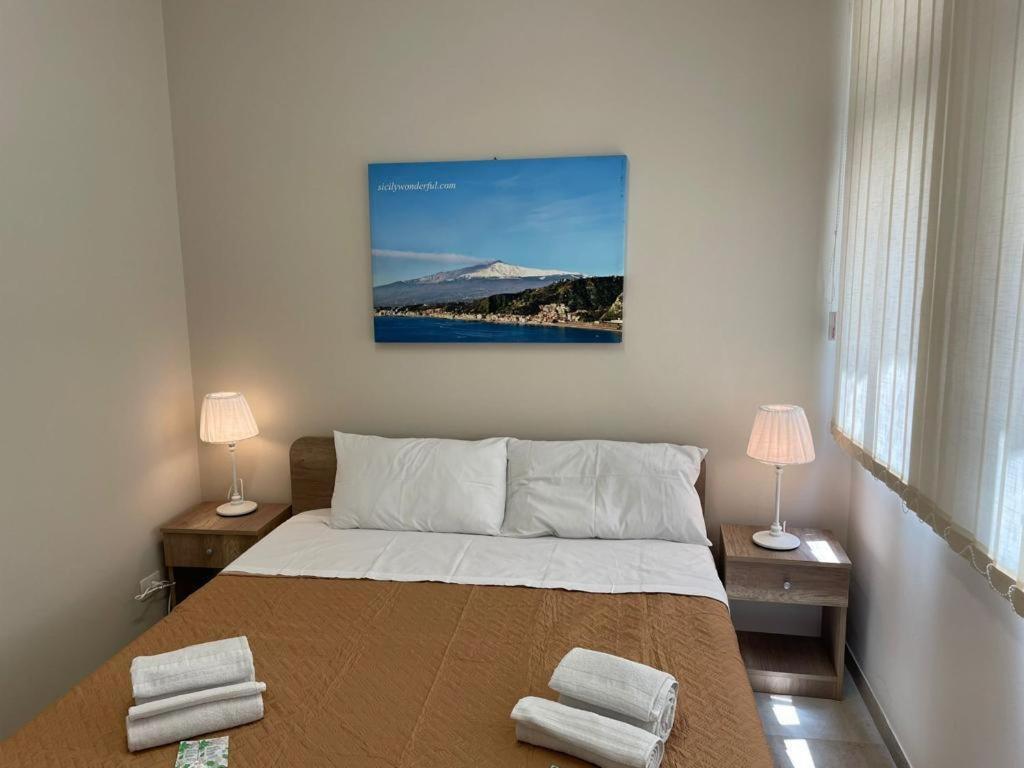 Wonderful Via Etnea Apartment Catania Ngoại thất bức ảnh