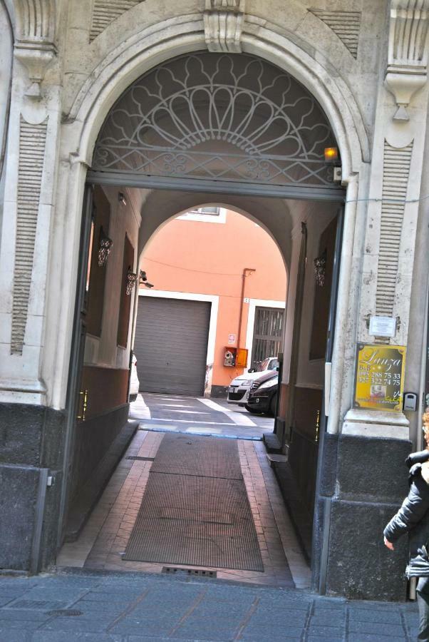 Wonderful Via Etnea Apartment Catania Ngoại thất bức ảnh